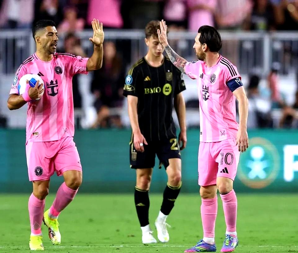 爱游戏app-Ming与50激战TL分钟，险胜胜负难料！，梅西焦点对战赛场气氛高涨(胜负难料中的负是什么意思)